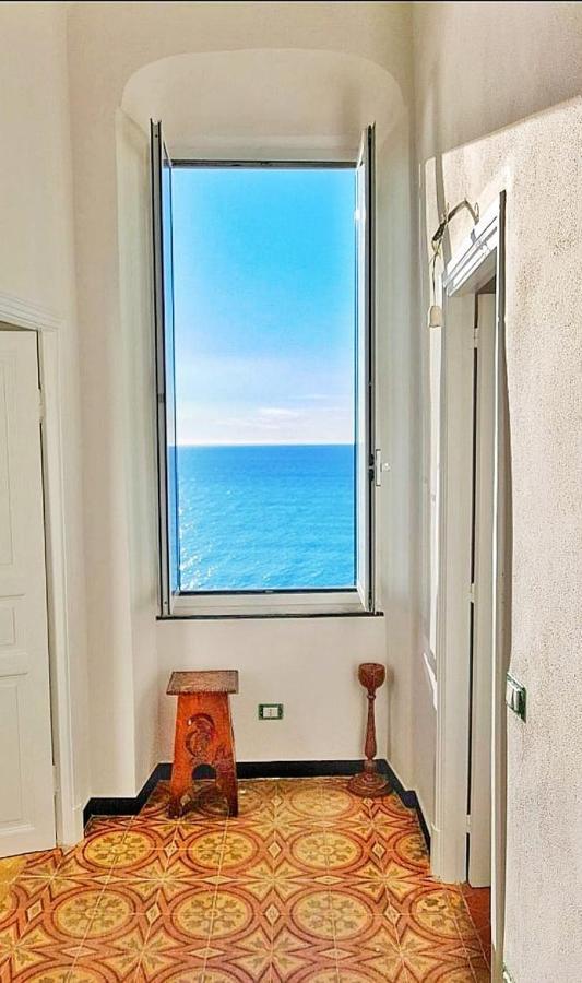 צ'רבו Appartamento Nel Borgo Con Splendida Vista Sul Mare מראה חיצוני תמונה