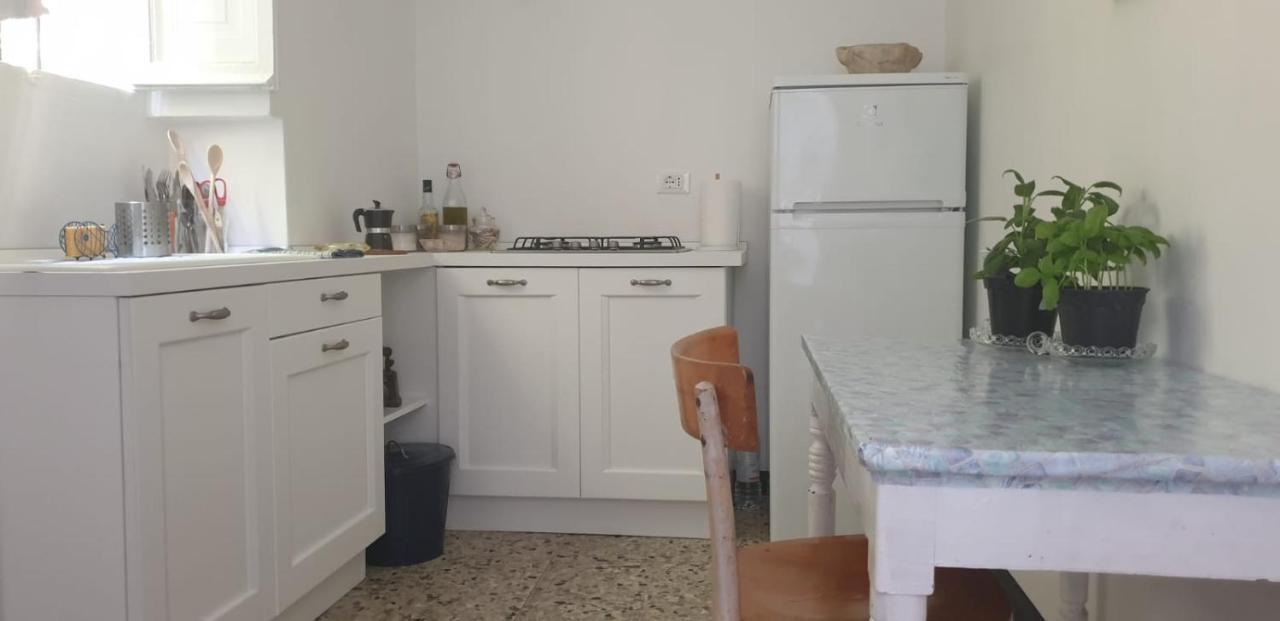 צ'רבו Appartamento Nel Borgo Con Splendida Vista Sul Mare מראה חיצוני תמונה