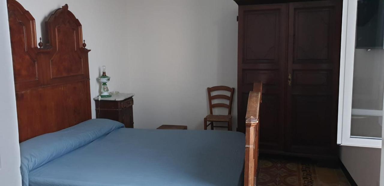 צ'רבו Appartamento Nel Borgo Con Splendida Vista Sul Mare מראה חיצוני תמונה